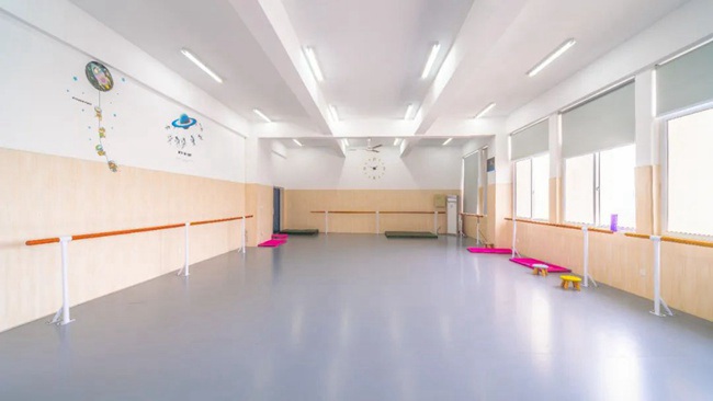 四川五月花技师学院有高中部吗,五月花可以读高中吗