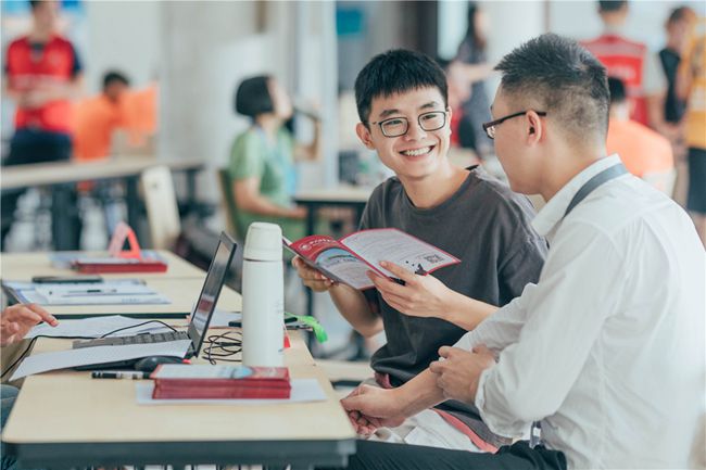 四川五月花技师学院2025年学费,各招生专业收费标准