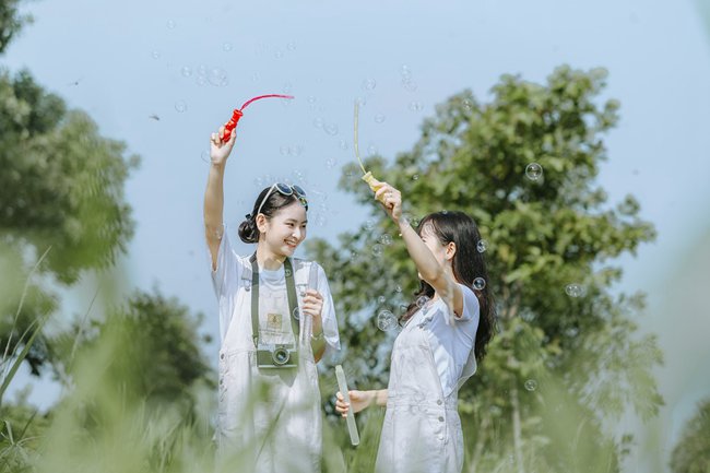 四川五月花技师学院毕业拿技师证书吗,五月花毕业拿哪些证书