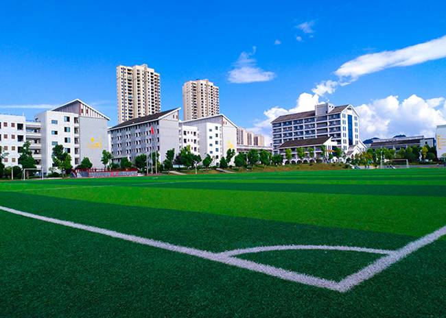四川五月花技师学院2025年学费,各招生专业收费标准